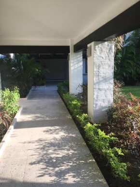 HERMOSA CASA EN CLUB DE GOLF ACAPULCO
